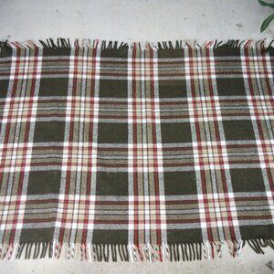 Vtg FARIBO / Faribault Woolen Mill Minnesota Army Green Blanket approx. 45x61